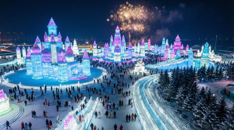 海角社区哈尔滨冰雪大世界视频